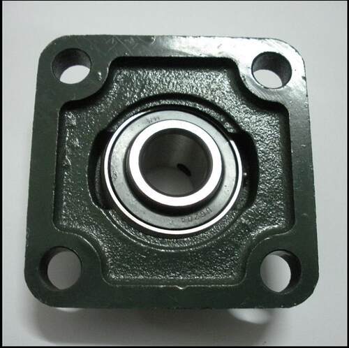 带座轴承UCF205,轴承尺寸:25*52*34.1MM。