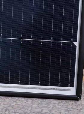 阿特太阳能发电板单晶硅阳能光伏板4150W50W斯屋顶VUX光太伏组件