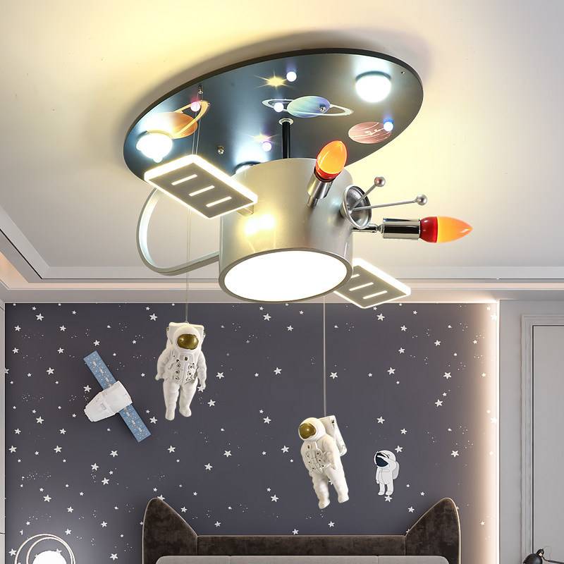 儿童卧室吊灯太空航空星球空间站卫星模型灯男孩房间灯具太空元素