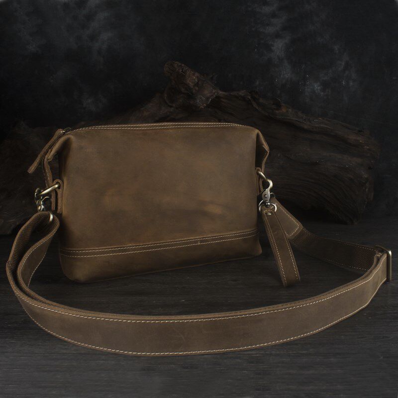 复古疯马皮男单肩小背包斜挎包横款头层牛皮手拿包手抓包真皮手包