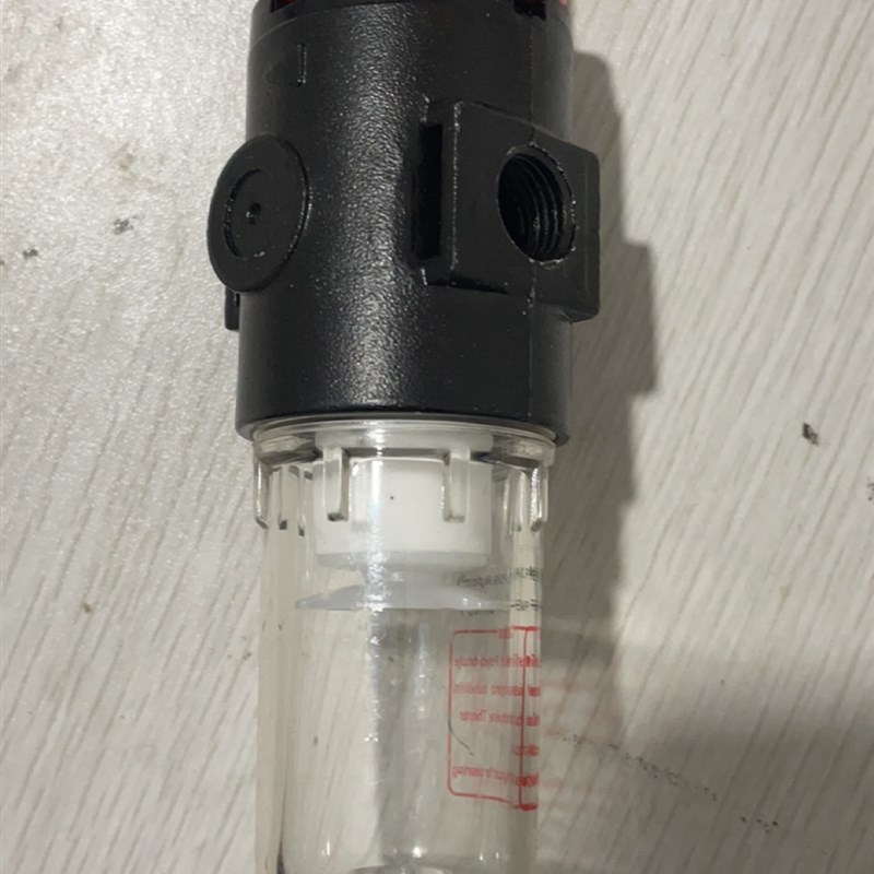 无油静音空压机滤水器过滤器