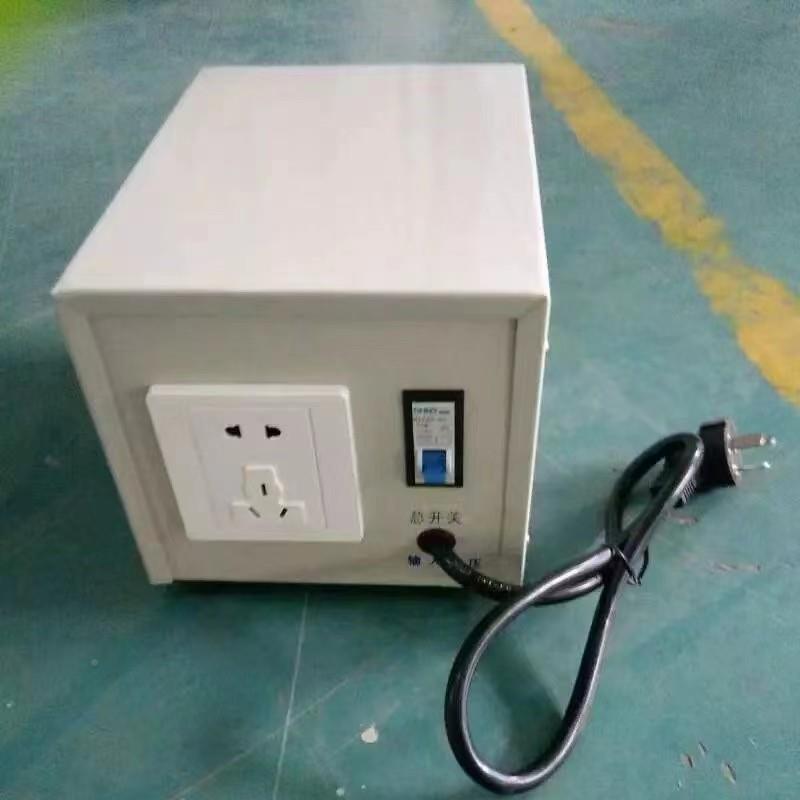 2KWK35KQGTV2A电压转W换变压器20V转110V100V家用电压转换器