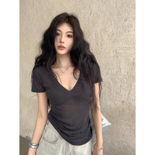 上衣 显瘦薄款 纯欲风辣妹微透深V领短袖 T恤女夏大领口高级垂感修身