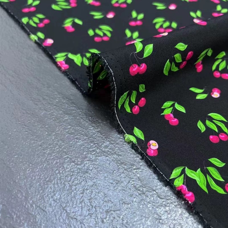 夏季新品黑底印花弹力双绉真丝面料茶歇裙桑蚕丝服装布料面料宽幅