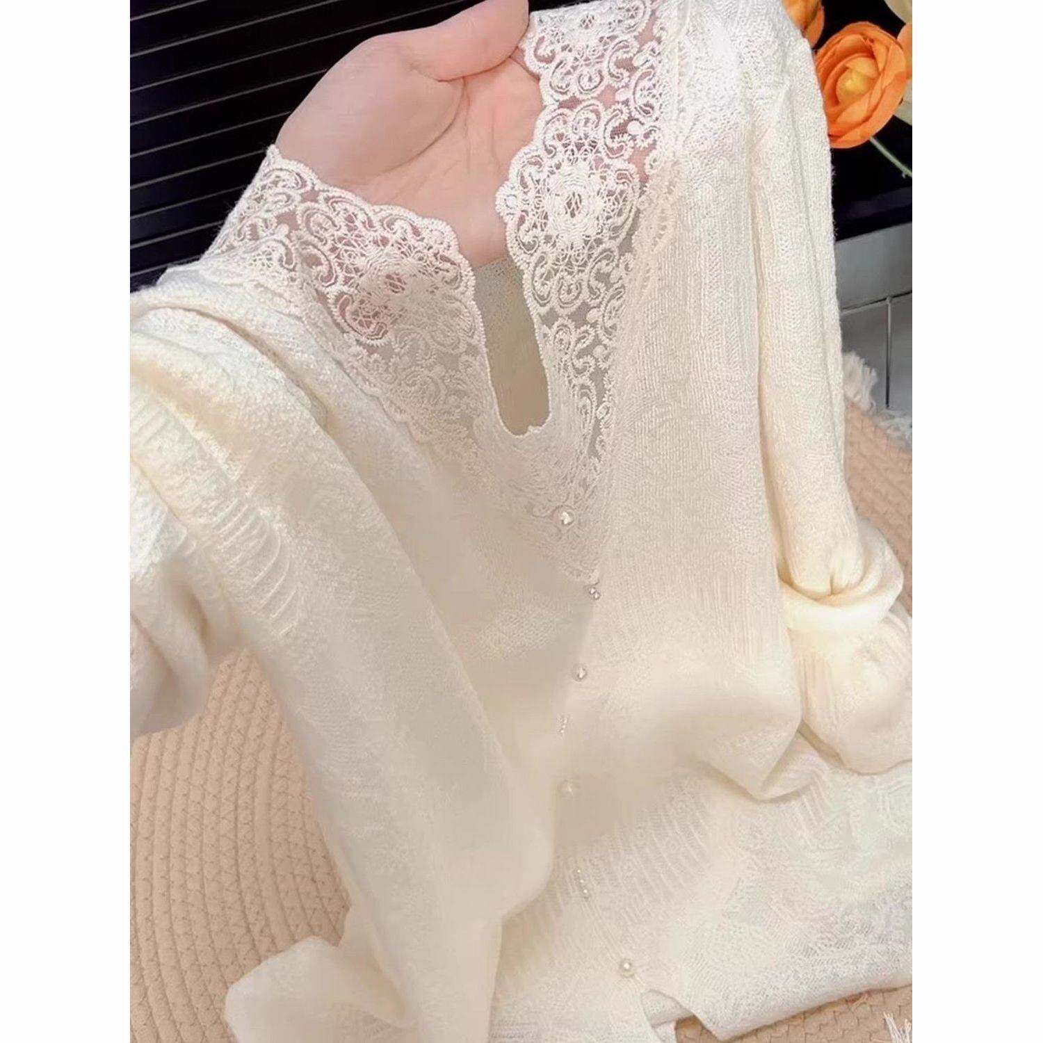 春秋杏色蕾丝针织衫女春季高级感钉珠气质温柔薄款长袖上衣打底衫