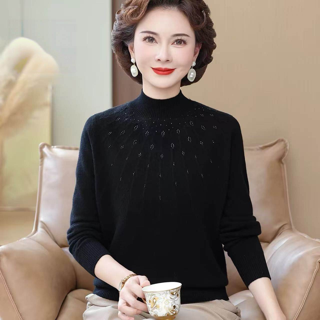 洋气妈妈秋冬针织衫新绣花中老年高领毛衣宽松针织上衣打底春秋款