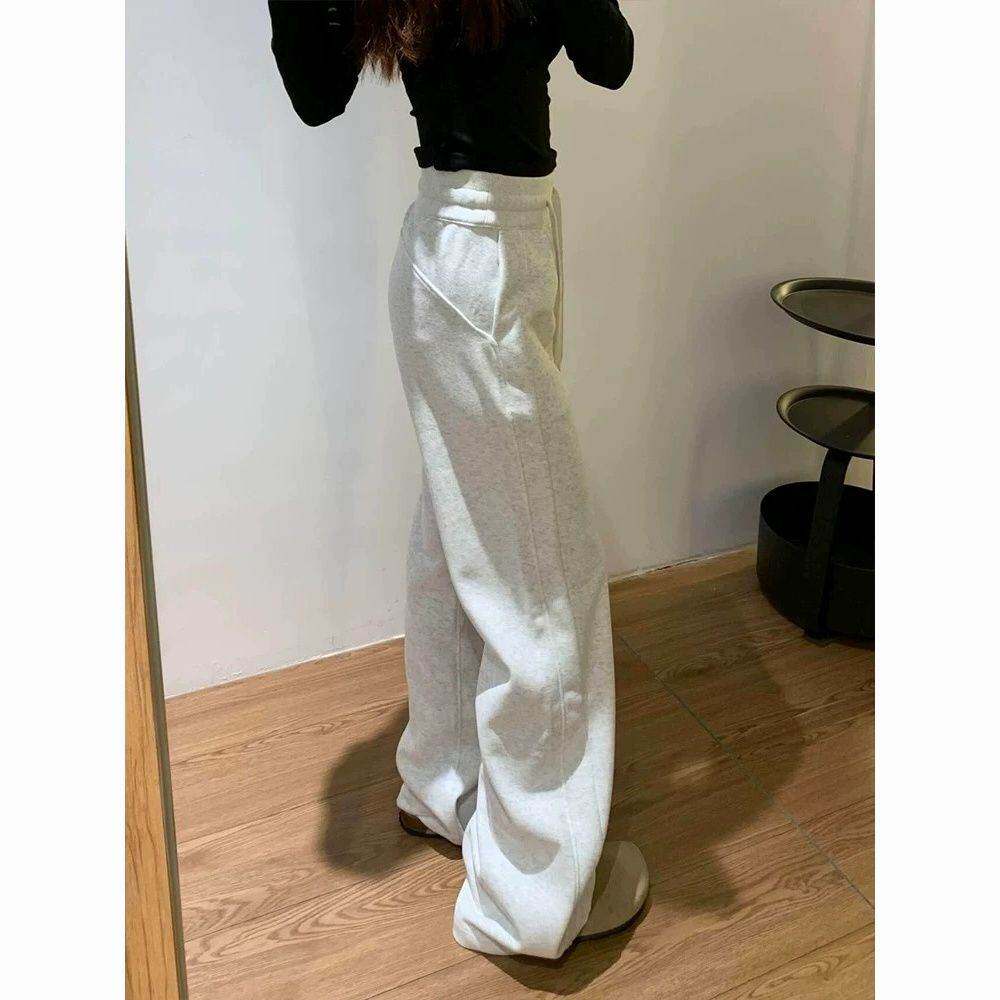 灰色运动卫裤女春秋加绒2026新款修身显瘦小个子阔腿直筒香蕉裤子