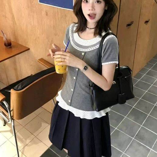 日系复古假两件拼接短袖恤女夏季设计感小众波点荷叶边短款上衣