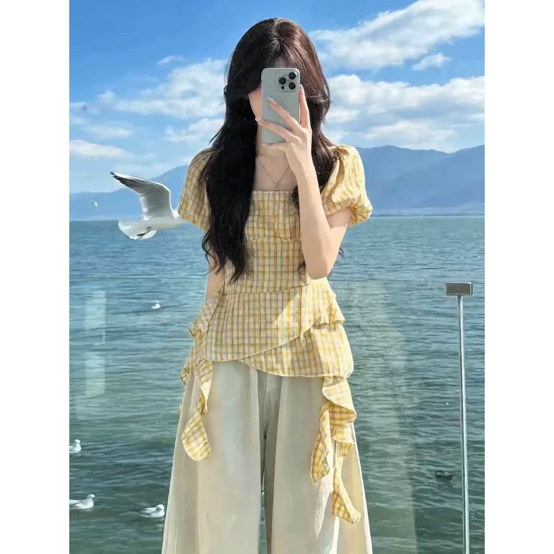 2026夏大码黄色格子方领正肩短袖衬衫女胖荷叶边下摆飘带娃娃衫