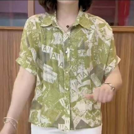 高档2026夏季新款短袖花衬衫宽松休闲洋气蝙蝠袖时尚妈妈装小衫