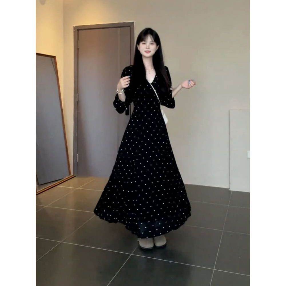 黑色领小花朵长袖连衣裙子女春秋季高级感小个子收腰系带长裙