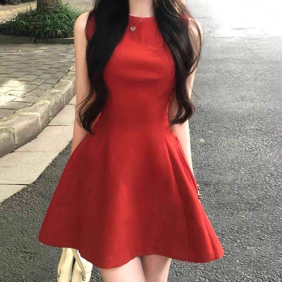 红色无袖背心连衣裙高级感修身显瘦收腰字短裙子气质千金风长裙