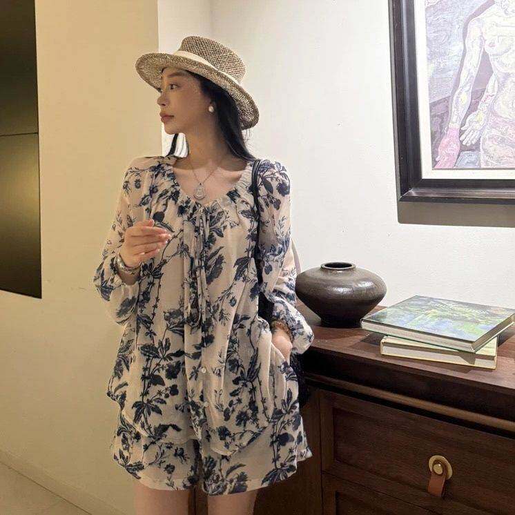 新款甜美青花瓷系带薄款防晒小衫女套装夏季宽松休闲短裤两件套