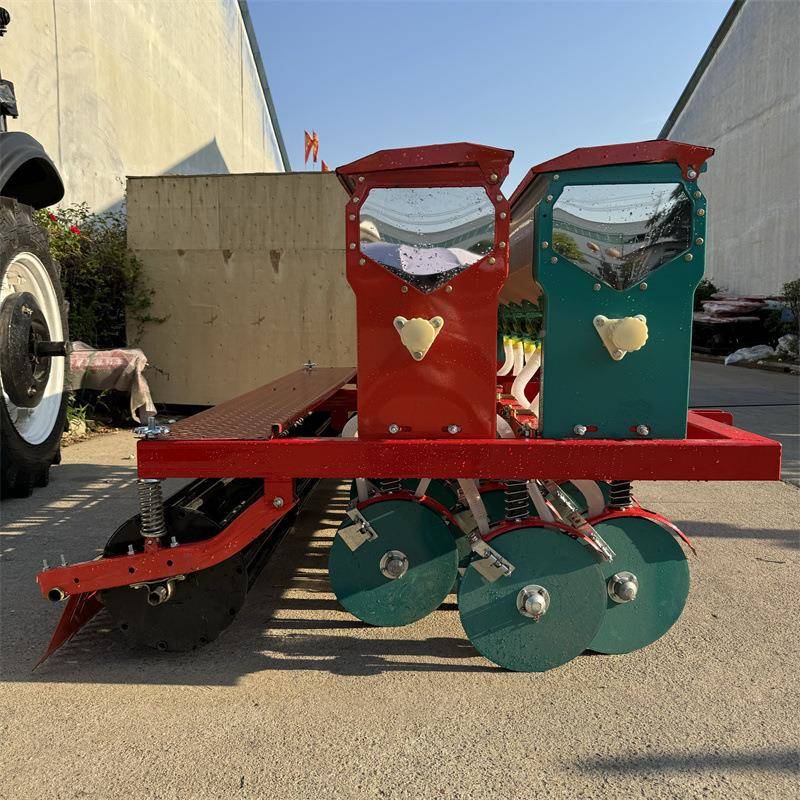 小机麦施肥播种撒机小四轮918拖拉牵引式带撒肥料机化肥新机款