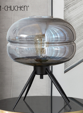 创意玻璃台灯北h欧轻奢风时尚卧室客厅办公室书房间摆件家居装饰