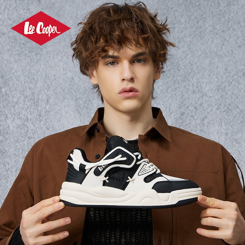 Lee Cooper潮流板鞋男款2025新款秋季软底增高时尚耐磨防滑休闲鞋