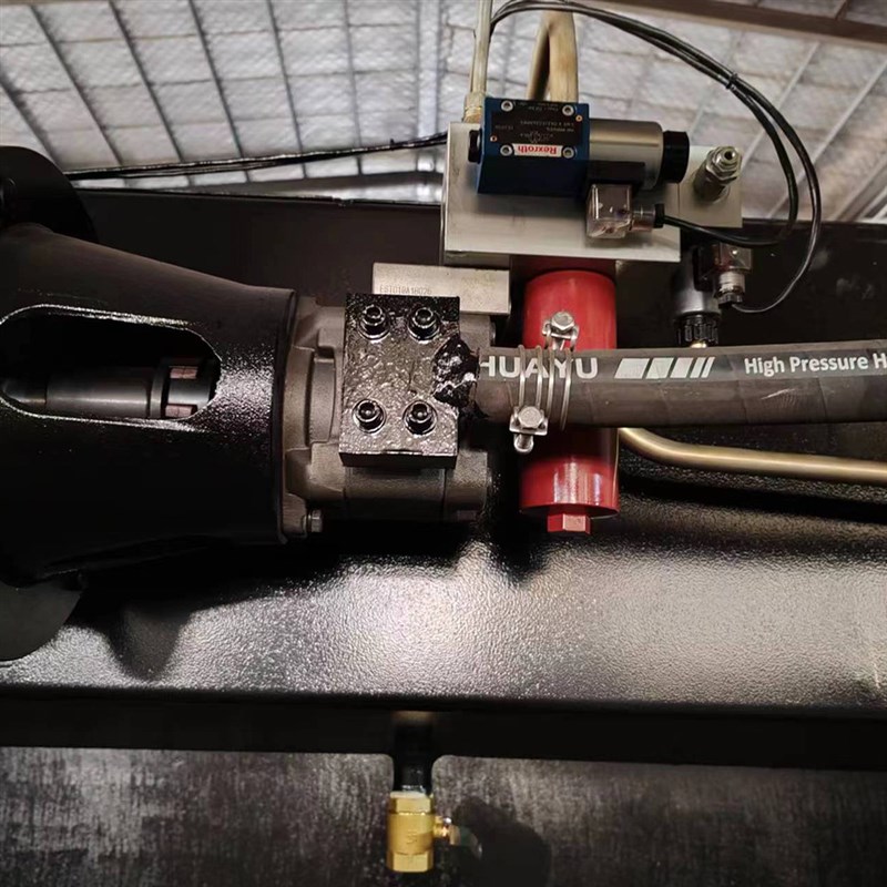 全自动WE67K-200T4200电液伺服折弯机简多种配置售后三包