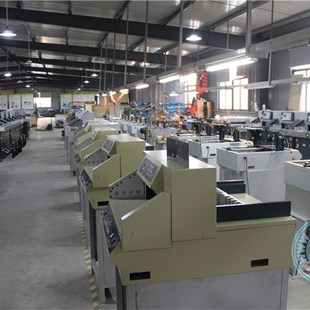 小型490mm A3裁纸机手动放料厚层电动重型液压程控自动切纸机