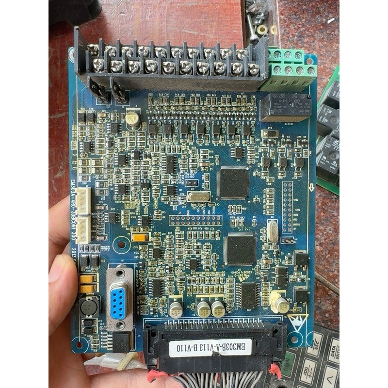正弦变频器37KW主板:EM303A-4R0-3DBC0N1