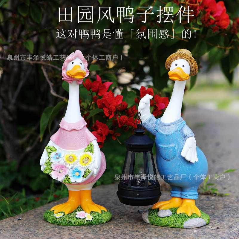 跨境庭院花园装饰桌面摆件太阳能灯对立情侣鸭创意动物工艺品摆件