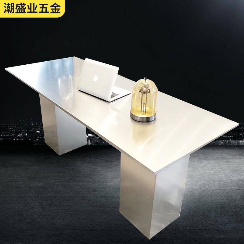 长方形展示台不锈钢拉丝中间摆放中岛台服装店流水台圆方柱展示桌