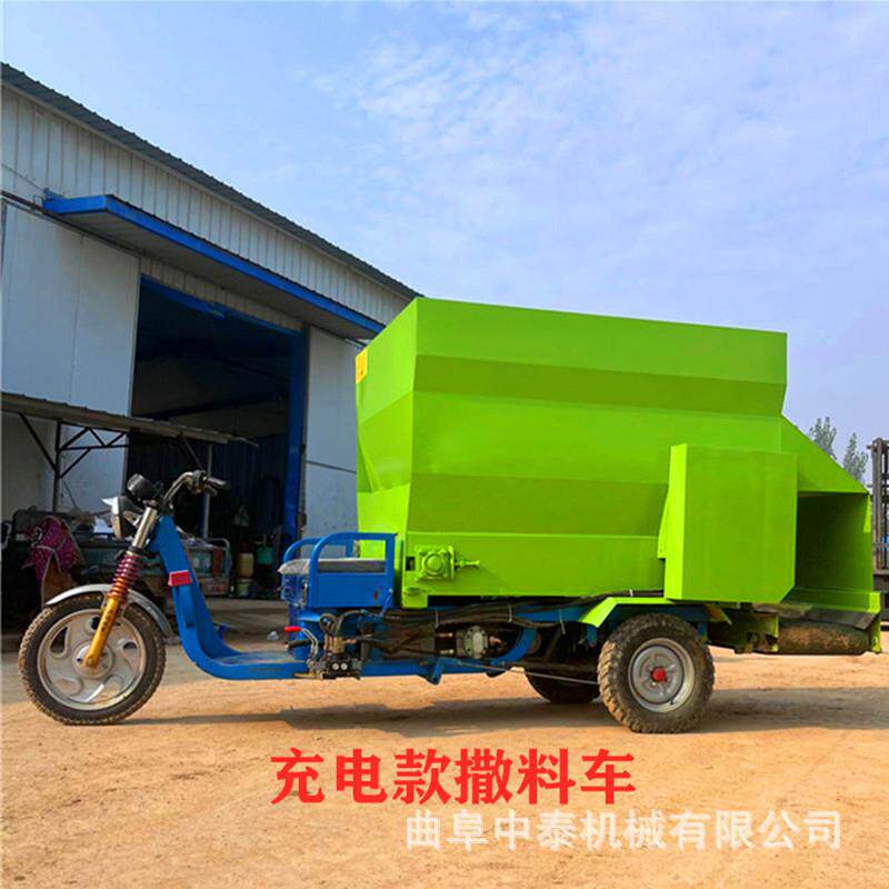 养化场饲场喂料XMI用喂料机青牛贮碎草料用喂草机牧用自动电动投