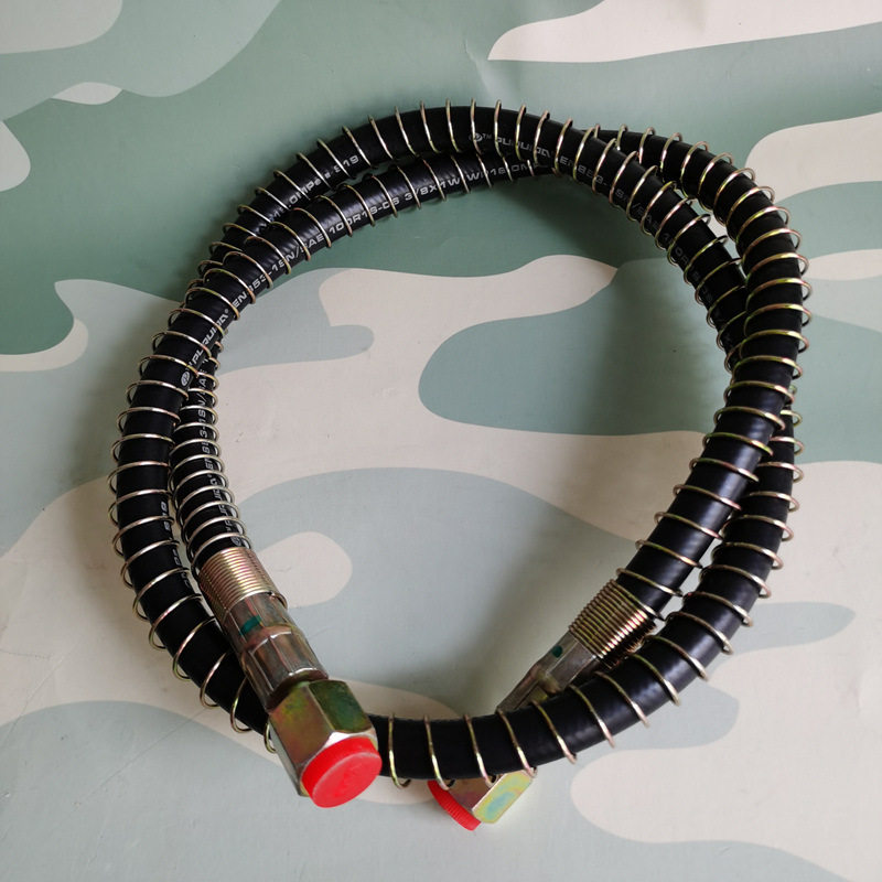 东风天锦方向机进油管 EQ1120GA 转向机进油管3405030-KD400