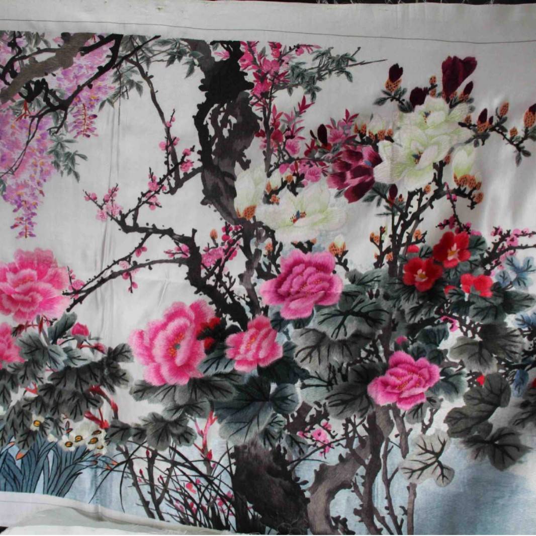苏州手工刺绣装饰画客厅会客厅办公室挂画苏绣绣片群芳争艳图片