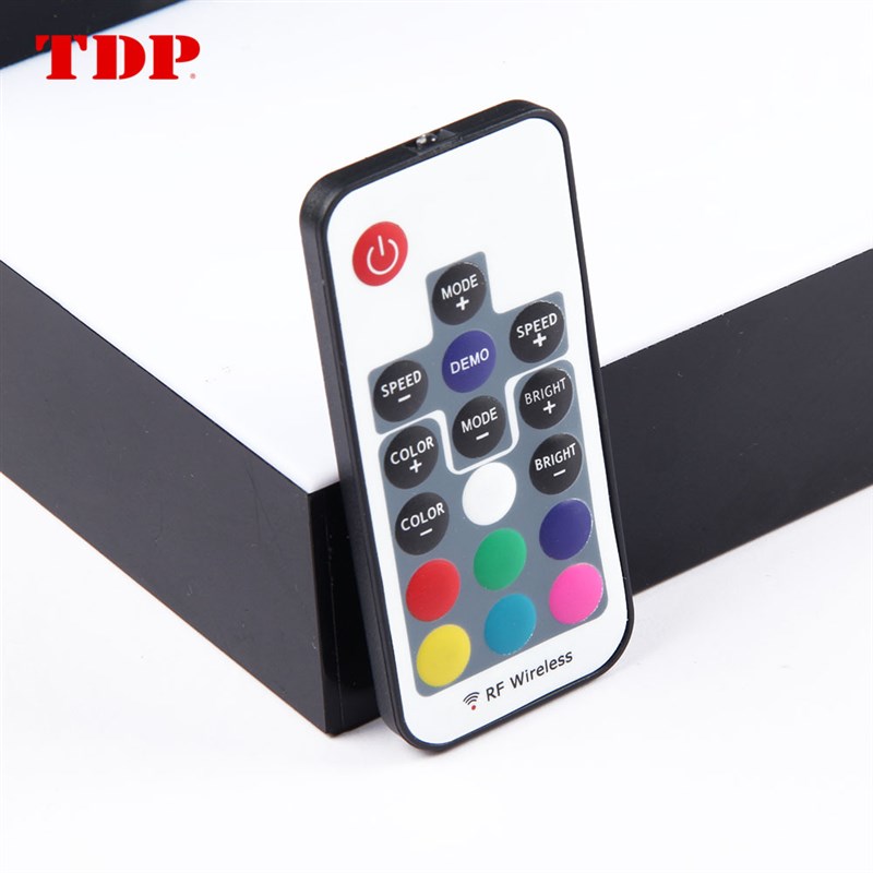 定制亚克力展示架透明阶梯两层置物架酒座展架发光洋酒陈列架