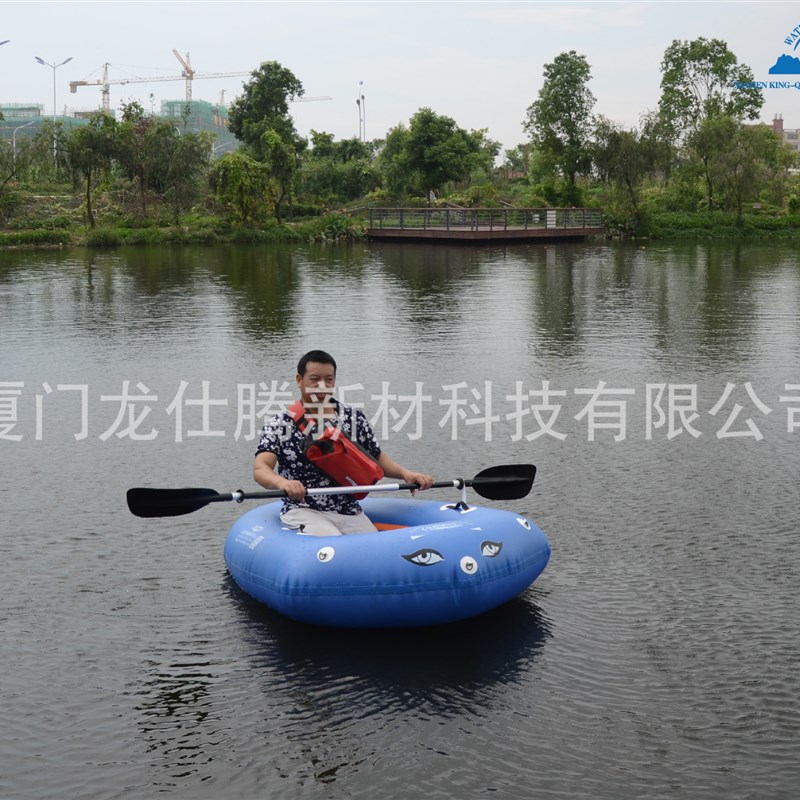 单人皮划艇方便携带儿童充气艇钓鱼船pvc充气船皮划艇厂家供应