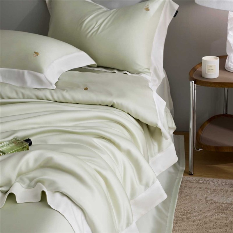 英伦奥地利细旦天丝四件套夏季丝滑裸睡天鹅刺绣床单被套床上用品