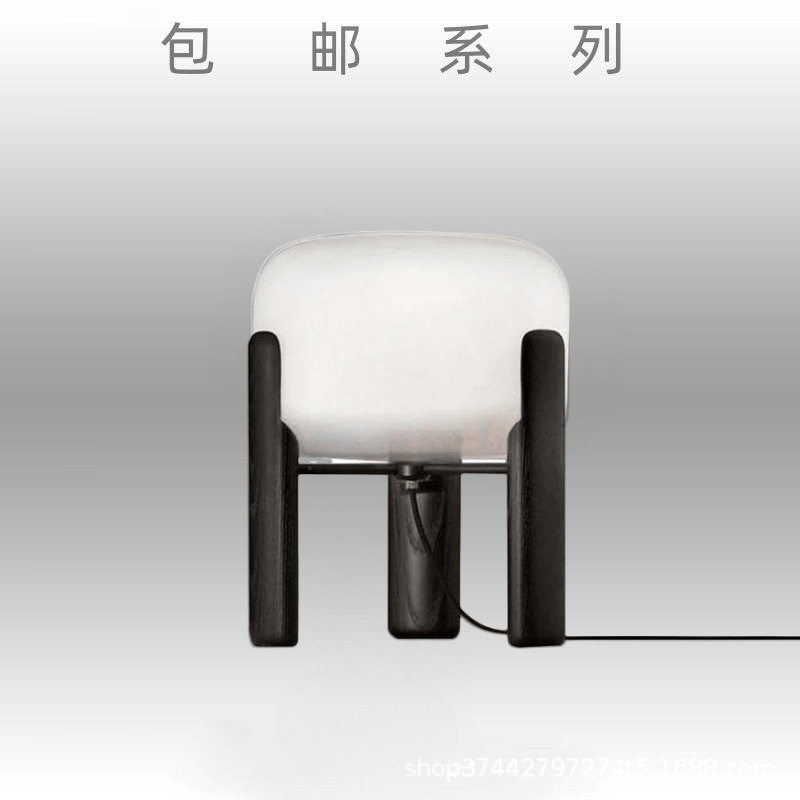 现代简约轻奢北欧木艺装饰台灯