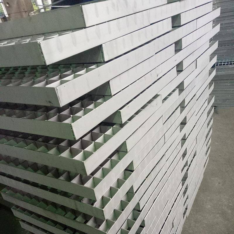 互插34332不锈钢钢踏格板平水沟盖楼梯步板异形台板格0栅网格板