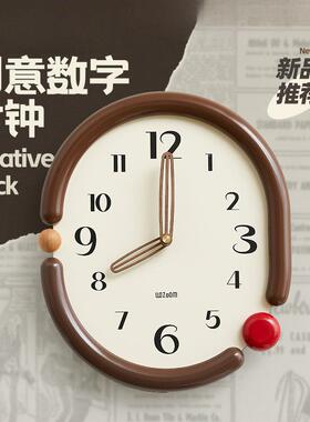 新款家用免打钟BVQ表挂钟客厅简约气20奢25新款创意孔轻大时钟挂