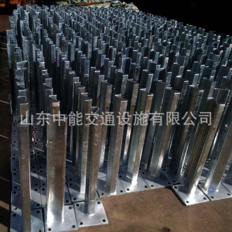 防柱护立柱波护栏圆立镀锌防撞设施配件高形速公路法C型兰立柱钢