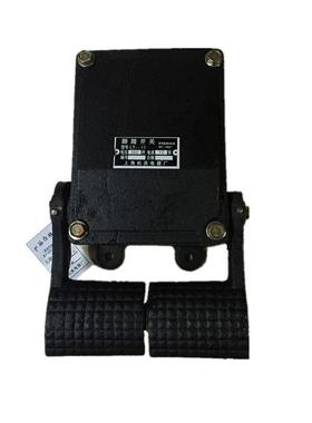 LT1-011脚踏开关(铸铁)LT--0LT111冲2DYW床专用脚踩开关