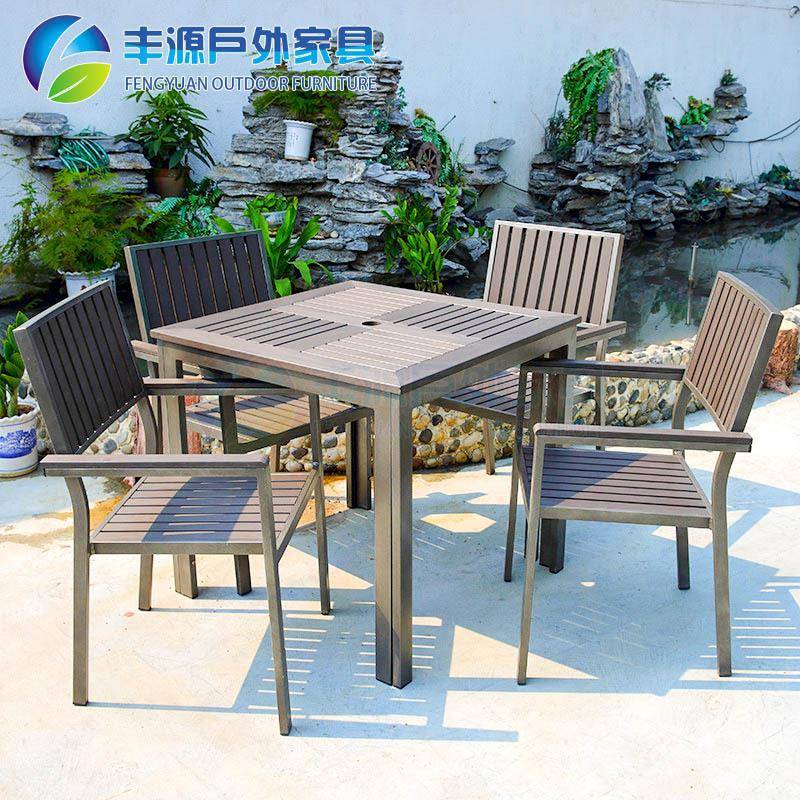 36年工厂户外仿木桌椅酒店休闲椅餐桌家具庭院花园景区室外桌椅