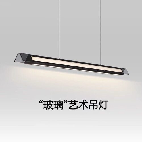 2025新款现代简约吧岛台餐厅灯具意式极简棱镜餐桌轻奢高级感吊灯