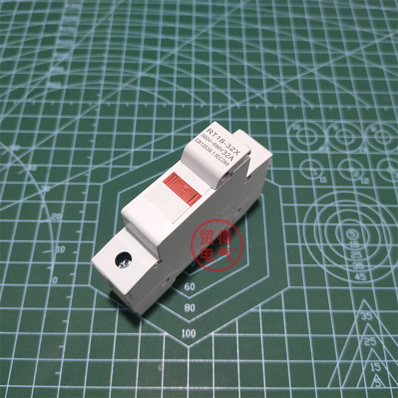 RT18-32X 1P2P3P4P导轨道式熔断器底座带灯指示保险座新款R015 - 封面