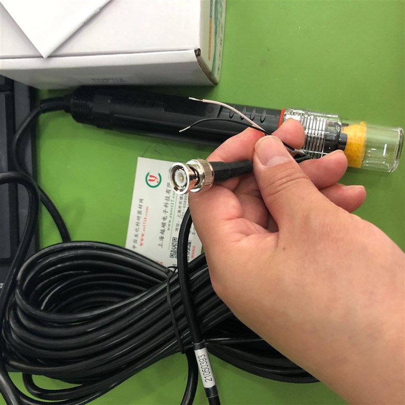 PH-8250 8251工业PH计PH-8012型工业PH复合电极 温补型10米线在线