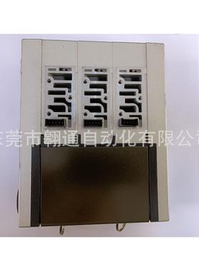 SMC VV5FR2-01T1-031-02 VV5FS2-01T1-031-02 汇流板 底板