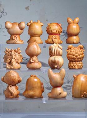 新品崖柏木雕十二生肖桌面摆件可爱动物手把件文玩工艺品生日礼品