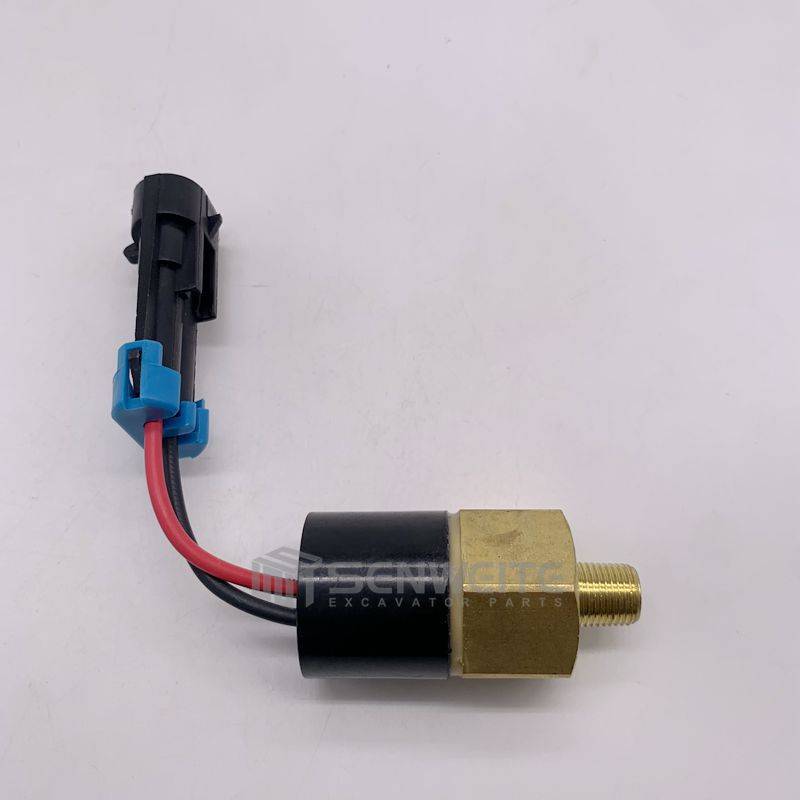 工程机械配件用于Bobcat发动机零件6657389/6676053机油压力开关