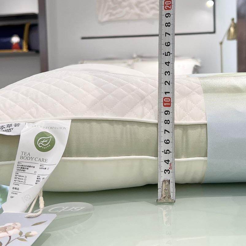 香立体柔软护颈茶多酚边乳枕头助睡QOG胶低枕茶撞色轻奢风枕芯纤