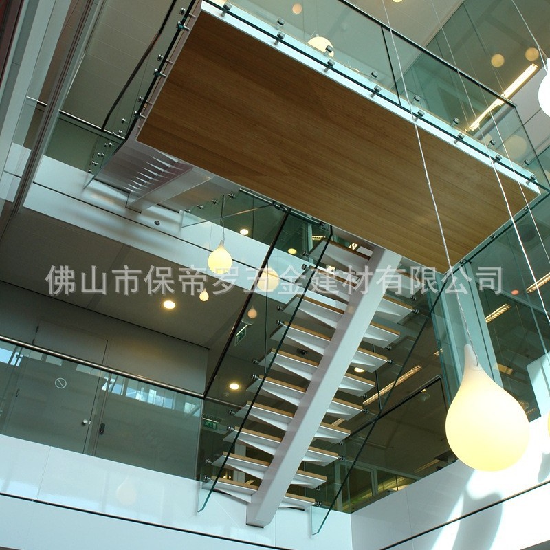 别墅家用简约钢化玻璃楼梯栏杆扶手护栏保帝罗整体梯