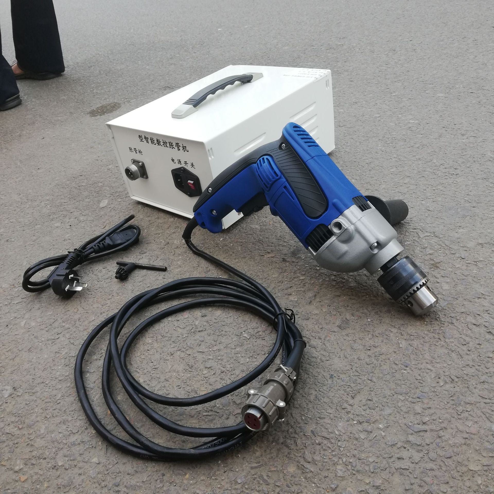华策牌全自动轻型管维修胀管器