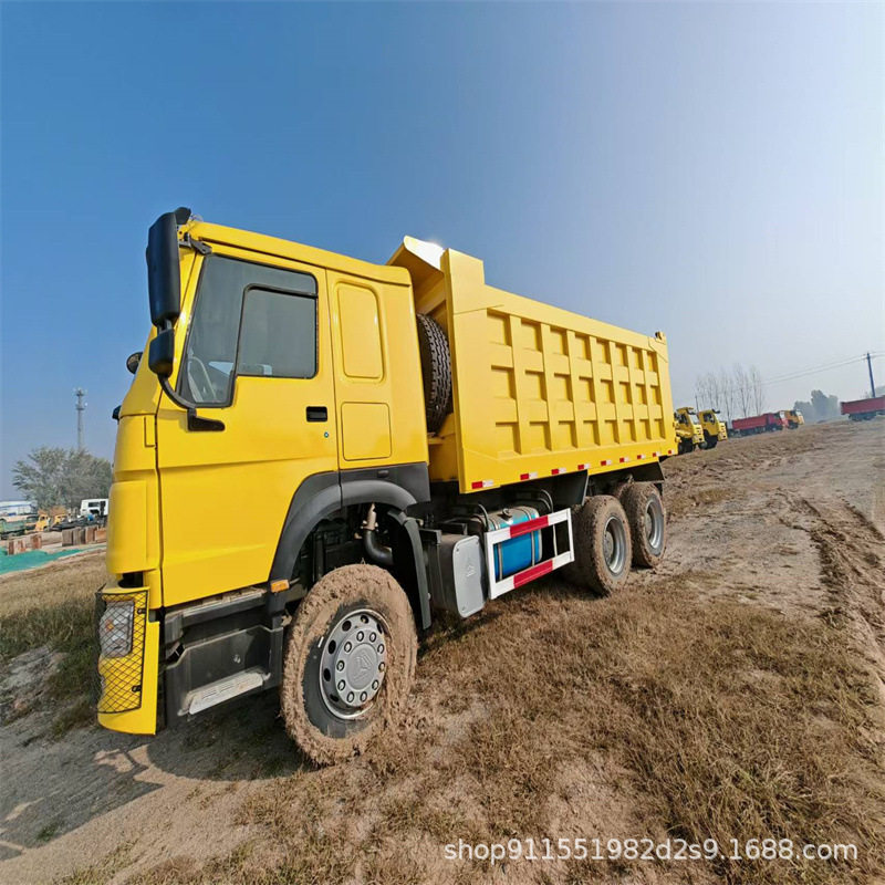 非洲东南亚后八轮货车豪沃自卸车汽车6*4翻斗车渣土车跨境371马力