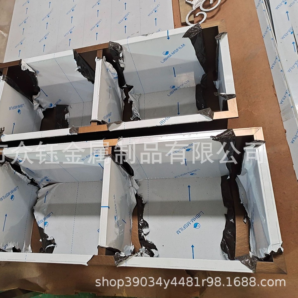 环保乱纹仿铜做旧不锈钢壁龛高档别墅家装浴室柜不锈钢置物架
