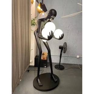 人像艺球术塑举落地厅灯设计师酒店客大堂展厅创意雕人体99330摆