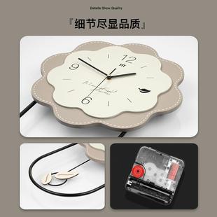 现代奶油挂创意时钟表钟客23104厅新款朵装饰花钟玄关挂墙静音钟